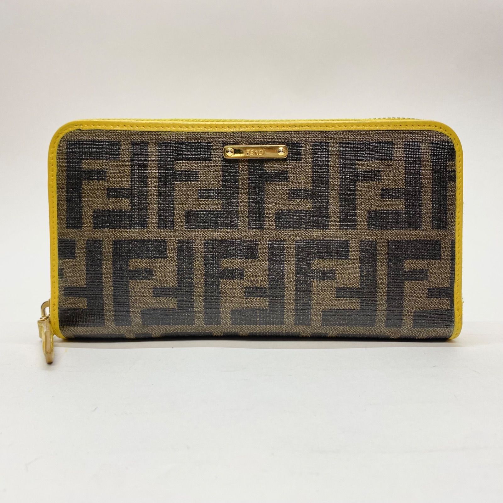 3464 FENDI フェンディ 長財布 ズッカ PVC ラウンドファスナー 3464 FENDI フェンディ 長財布 ズッカ PVC ラウンドファスナー