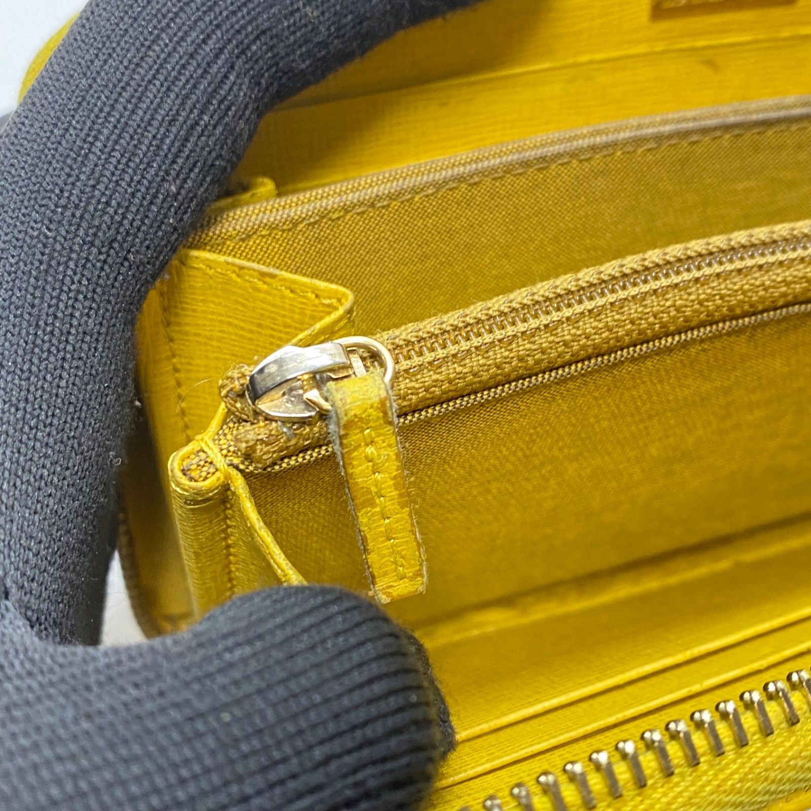 3464 FENDI フェンディ 長財布 ズッカ PVC ラウンドファスナー 