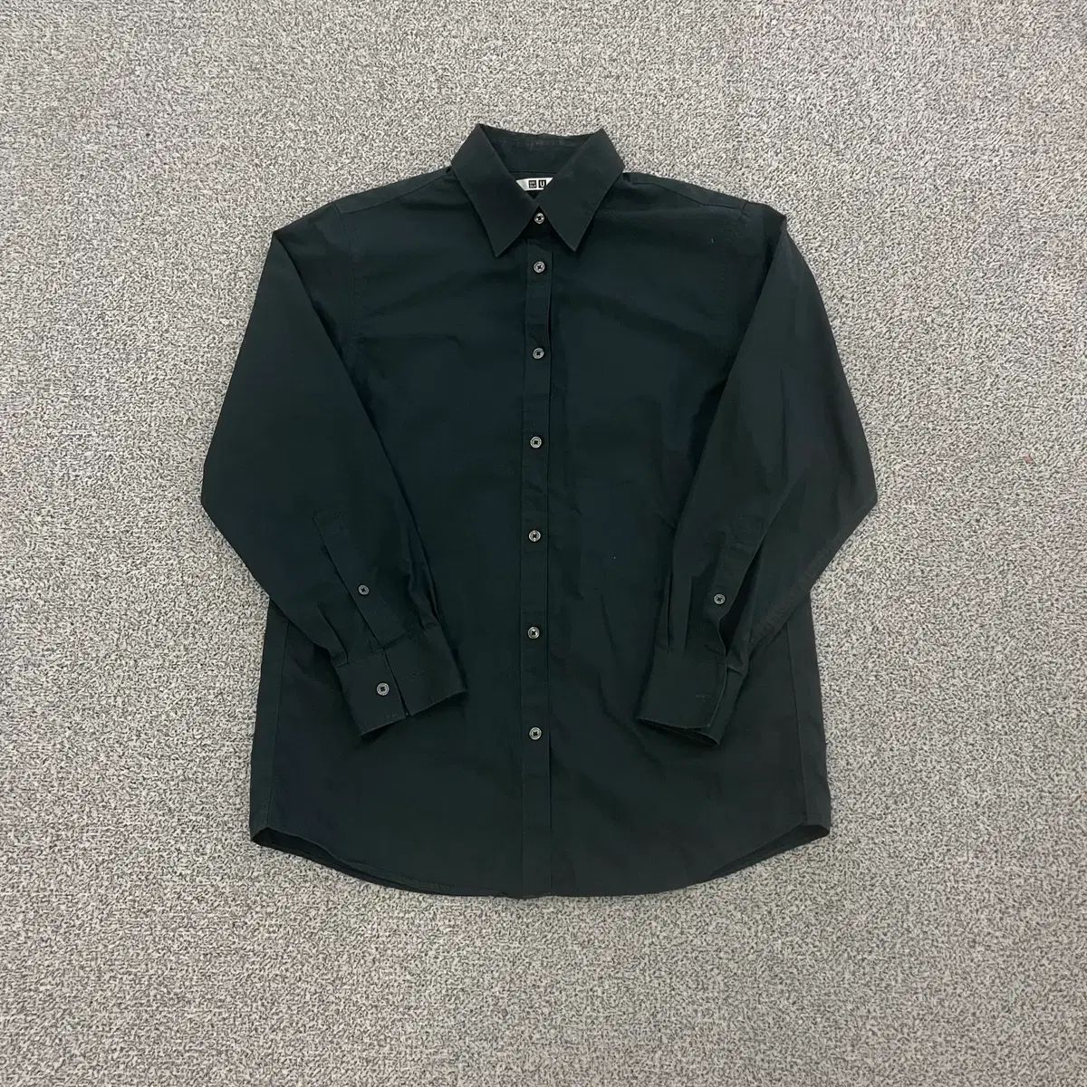 S UNIQLO ユニクロ ドレープ ブラック 黒 シャツ