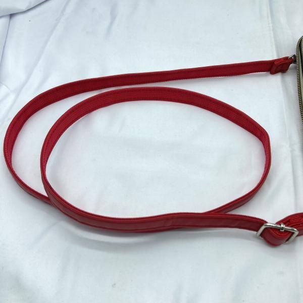 中古】CUNE 合皮のウォレットバッグ レッド[19][240019523148] - メルカリ