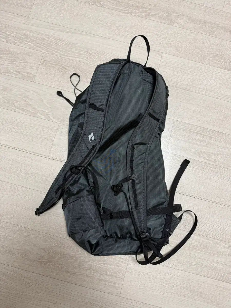  モンベル 20 ダークグレー その他 アウトドアウェア小物