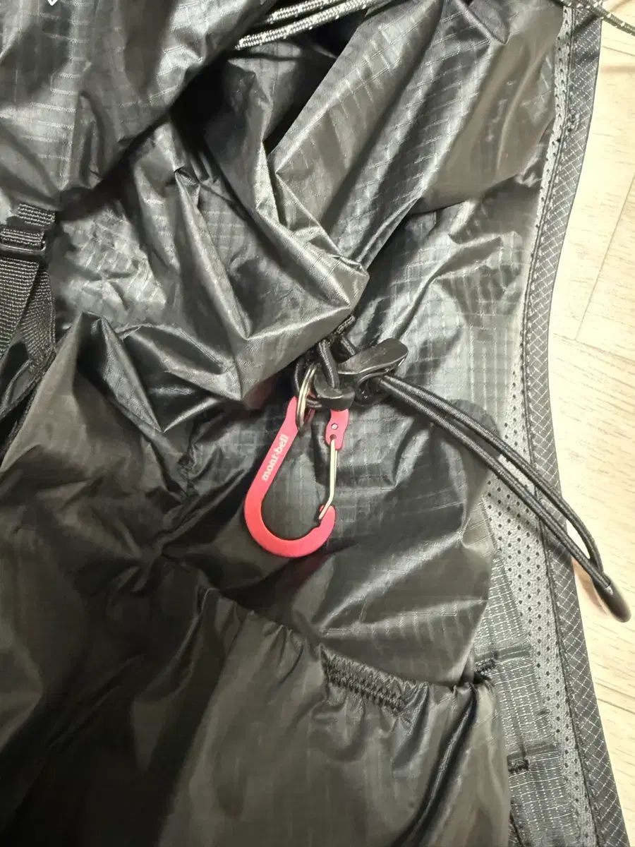 モンベル 20 ダークグレー