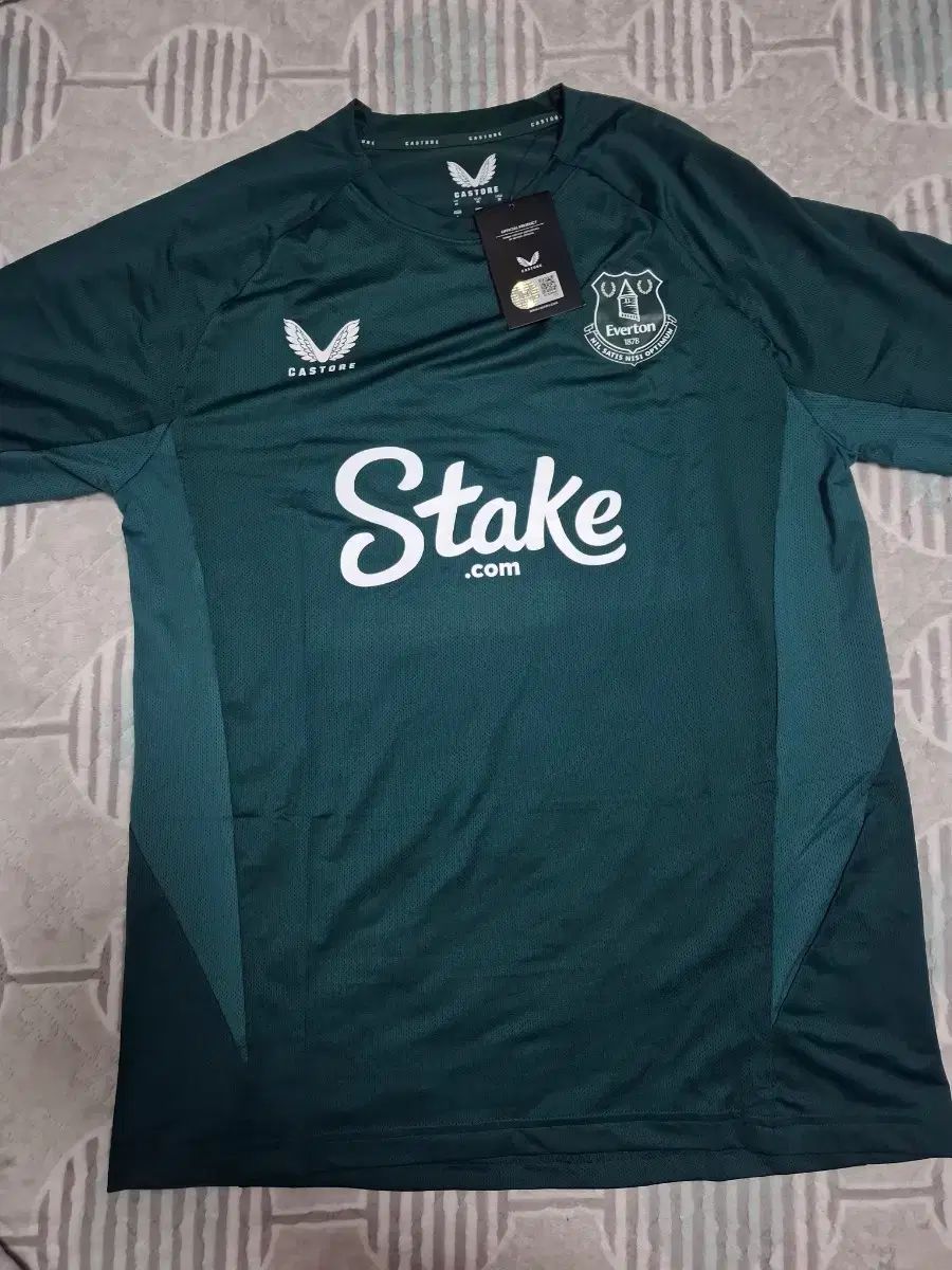 キャストア EVERTON トレーナー Tシャツ