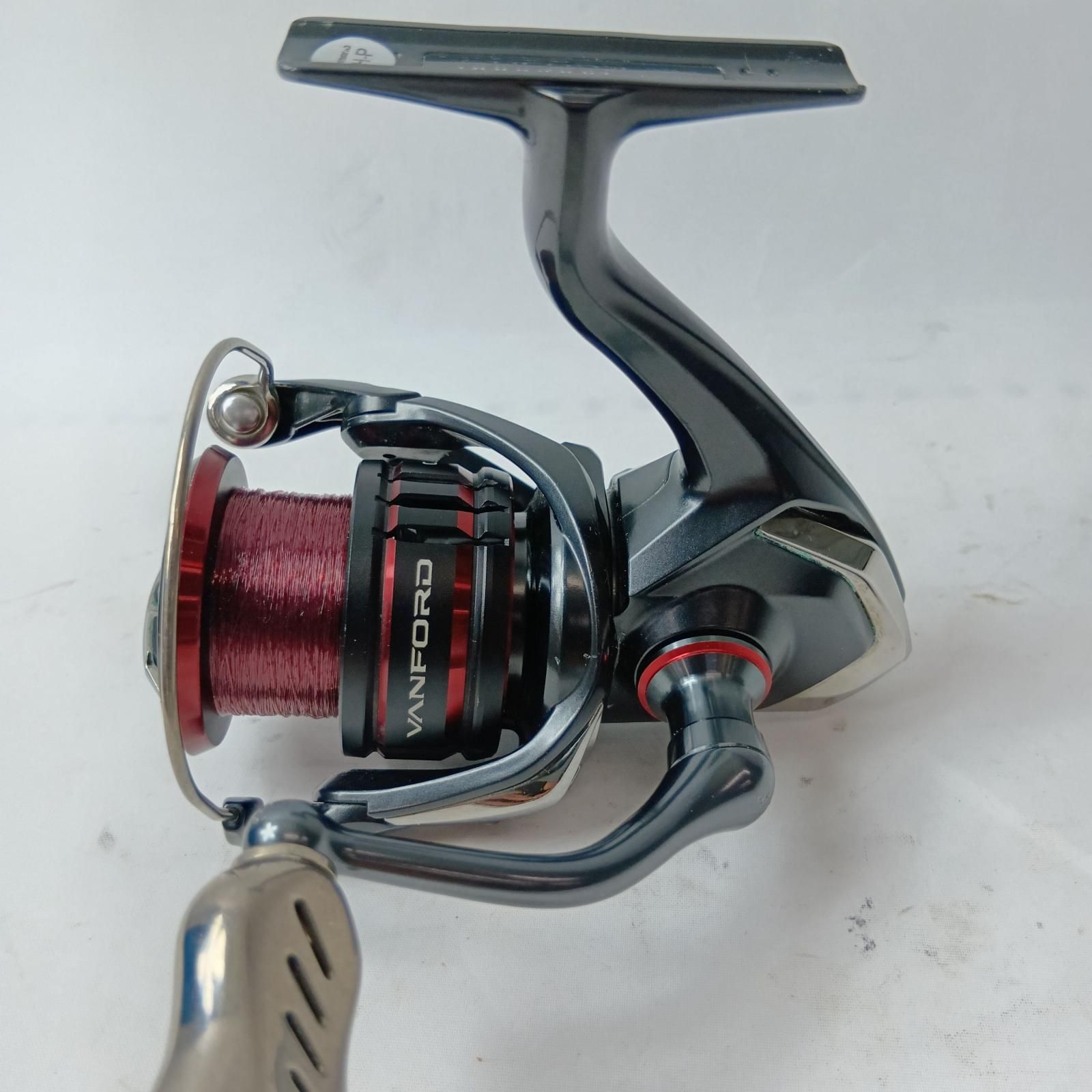 SHIMANO シマノ スピニングリール 04210 20ヴァンフォード 3000 MHG エッジ傷 サビ多