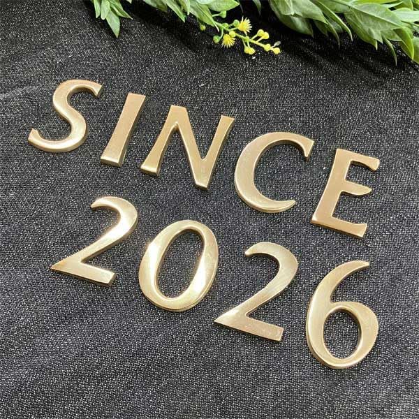 SINCE 真鍮 ゴールド 45 mm 大文字 レター アルファベット 看板 表札