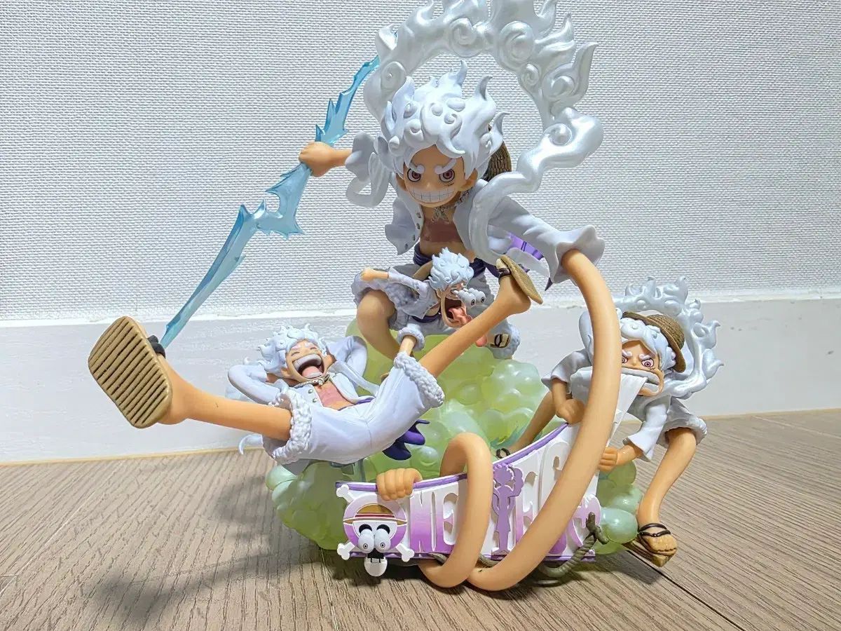 ONE PIECE 東映 TOEI ギア5 フィギュア