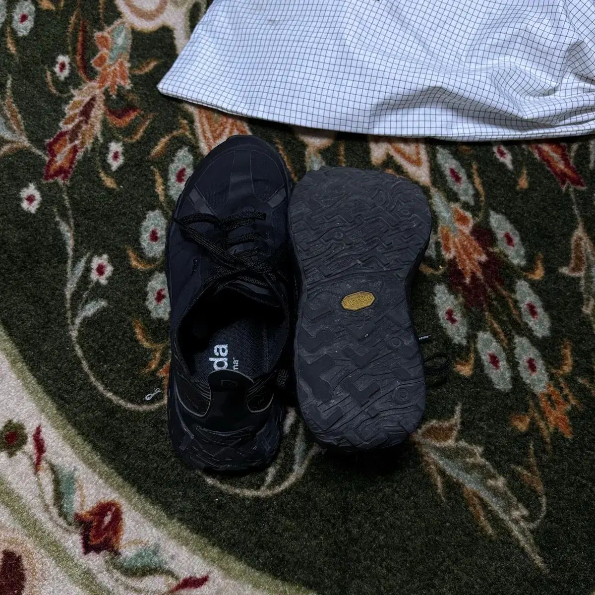 STEALTHブラック 275