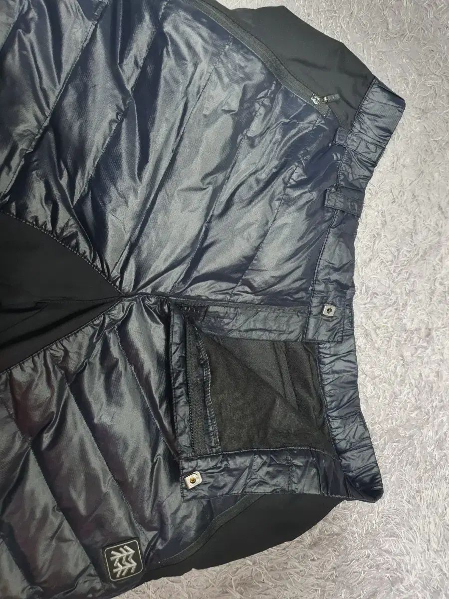  コーロンスポーツ ダウン グースダウン パンツ ブラック 34 その他 アウター