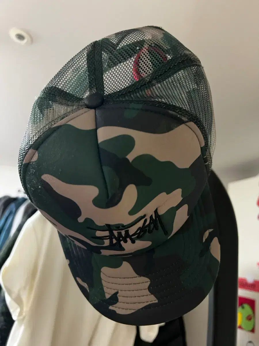 STUSSY ステューシー ベーシック トラッカーキャップ カモ