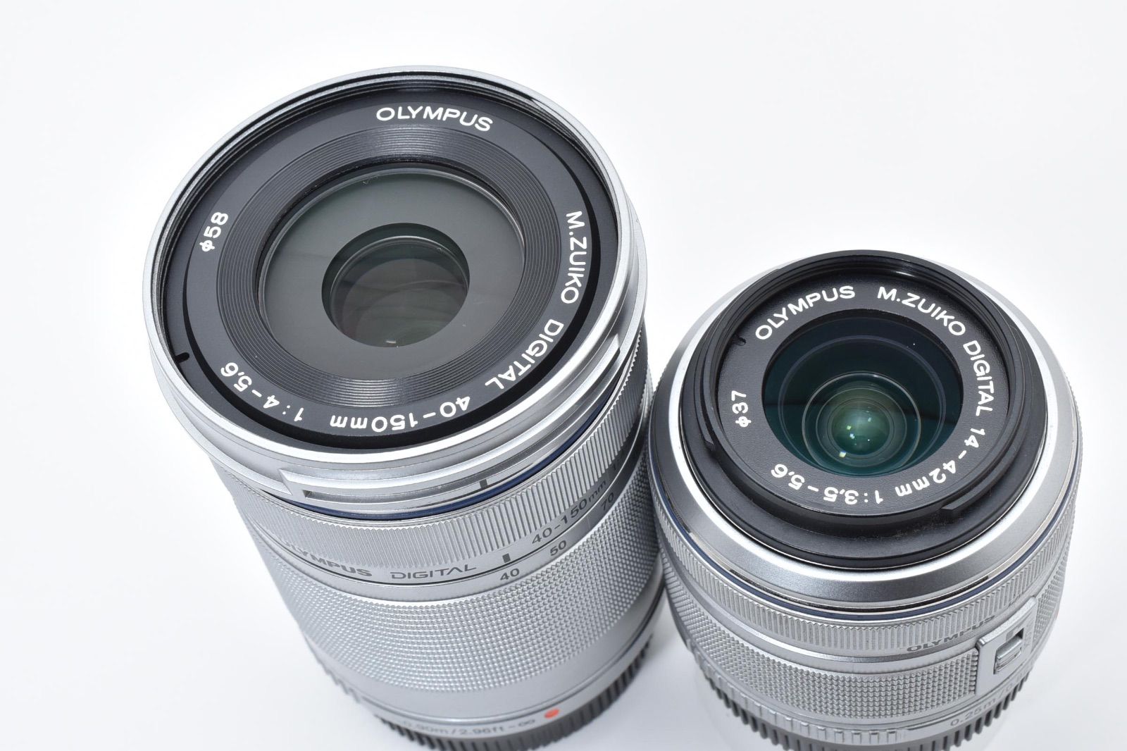 美品】 OM SYSTEM PEN E-P7 ダブルズームキット ショット数606回