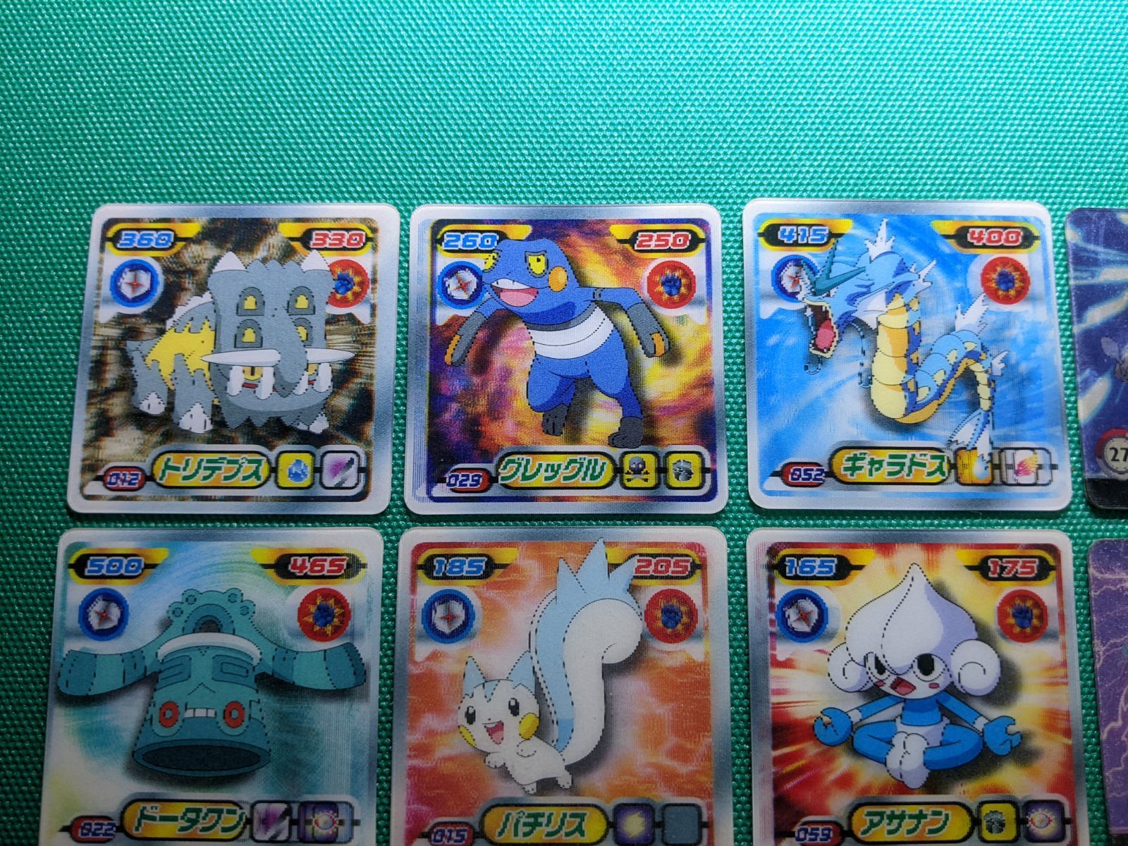 右9枚 Artbox Pokémon Action Flipz Series レンチキュラーカード、左9