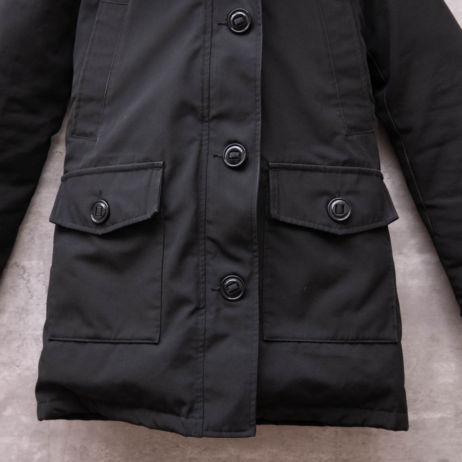 カナダグース ダウンコート ブロンテ S リアルファー ブラック - メルカリ