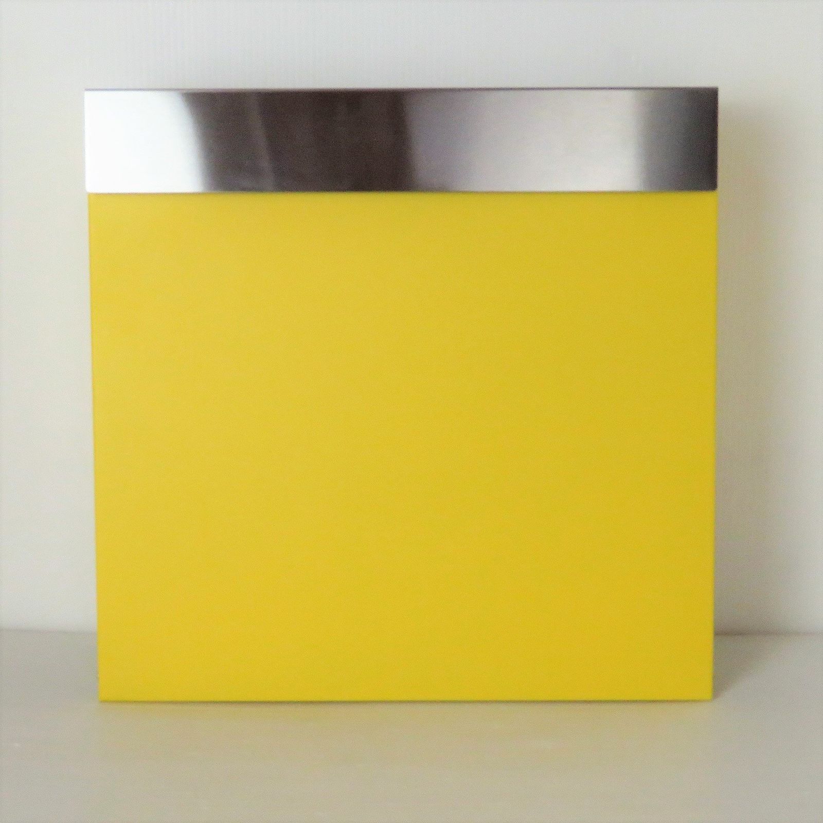 アイホーム Ihome 郵便ポスト pm 33 334 イエロー 本体 奥行10 5 cm 高さ36 幅37 キーホルダー カギ2本 アンカープラグ4本 ネジ4本 ゴム栓