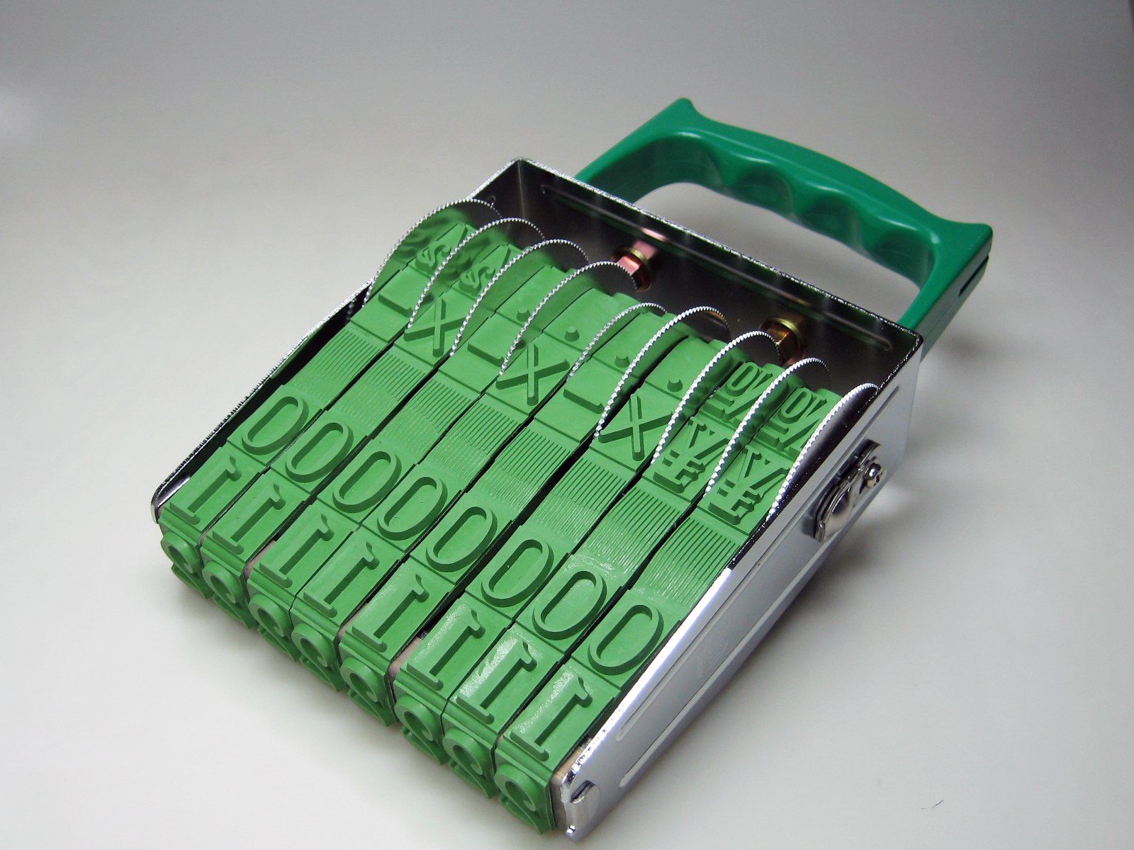 サンビー スタンプ 回転印 テクノタッチ 欧文8連 明朝体 特大号 TK B 08