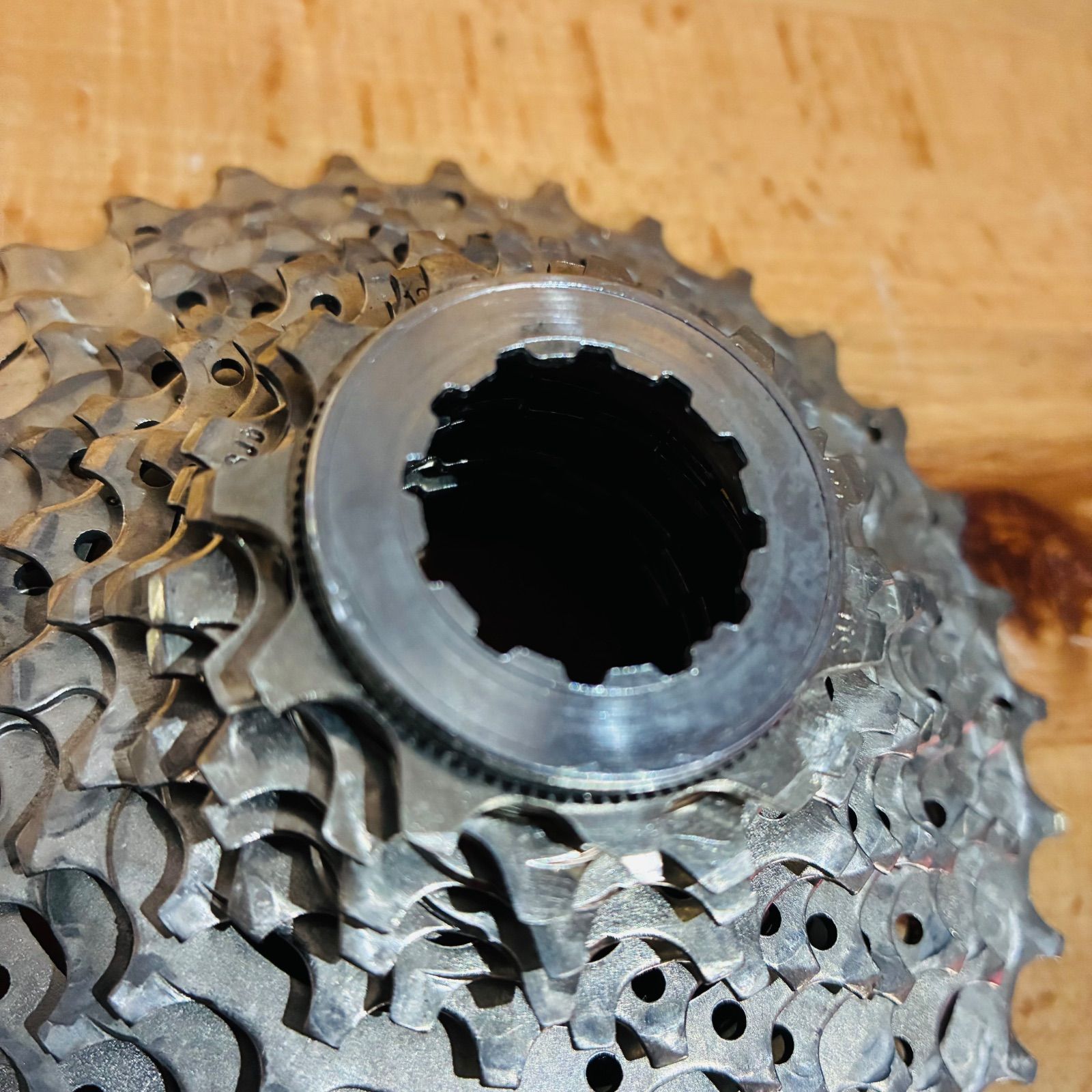 中古品】 シマノ 105 CS-R7000 11-32T 11S カセット スプロケット