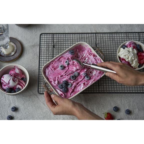 ストウブ Staub レクタンギュラー ディッシュ アンティークグレー 20 16 cm セラミック グラタン皿 キッシュ 耐熱 オーブン 電子レンジ対応 日本 品 Vintage Color Dish 40511 866