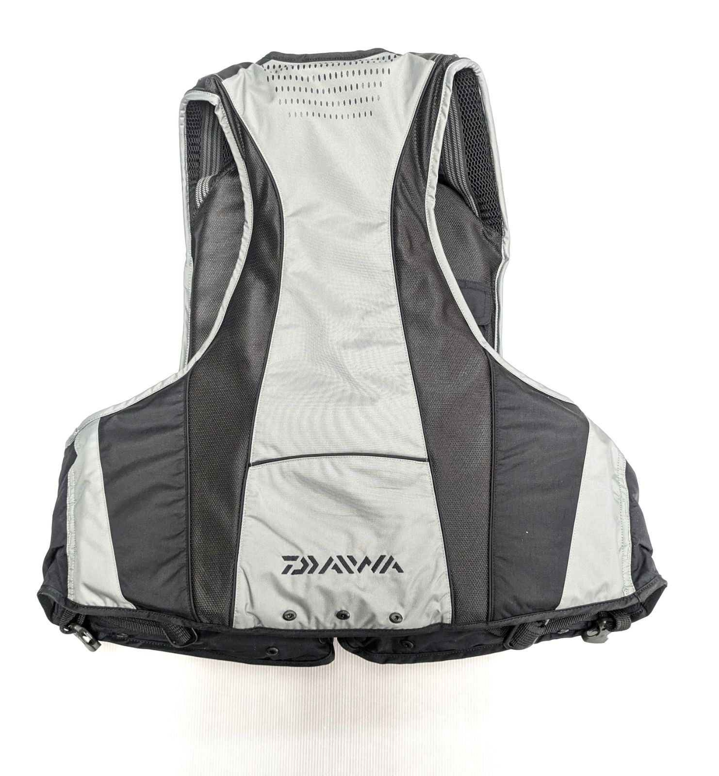1）【中古品】☆美品☆ ダイワフローティング ベストベストDF3623 