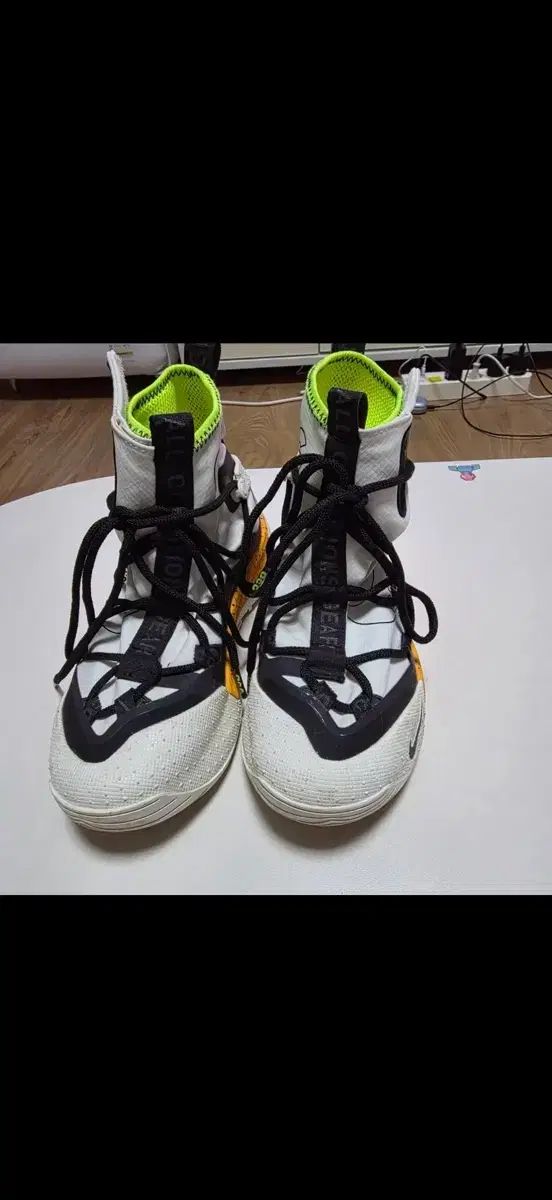  ナイキ ACG テラ アンタクティク ゴアテックス 235 登山靴 トレッキングシューズ アウトドアシューズ