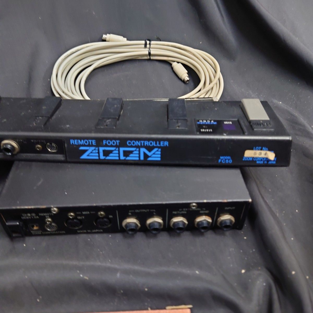 ZOOM 9050 ギターマルチエフェクター 動作不明品 フットコントローラー