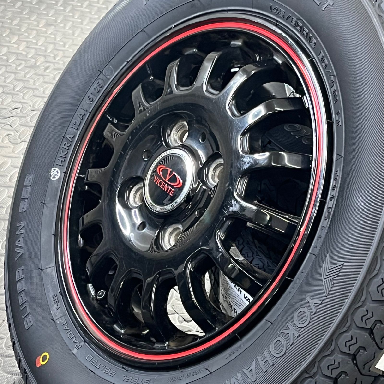 25年製 新品タイヤ 145/80R12 80/78N LT ヨコハマ スーパーバン356 