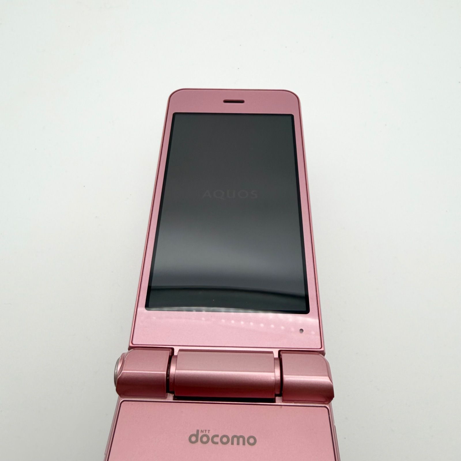 ドコモ docomo AQUOS SH-01J ピンク ケータイ 白ロム - メルカリ
