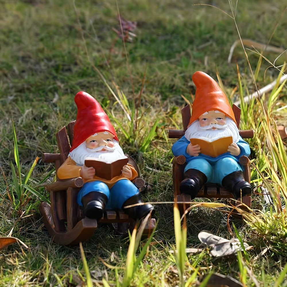 置物 オブジェ ガーデンオーナメント ロッキングチェアに座って本を読んでいる小人 赤 オレンジ 2種類 屋外 屋内 室内 インテリア 玄関 リビング ダイニング 装飾 庭 ガーデニング 装飾 ガーデン 可愛い ギフト インテリア用品 贈り物 雑貨