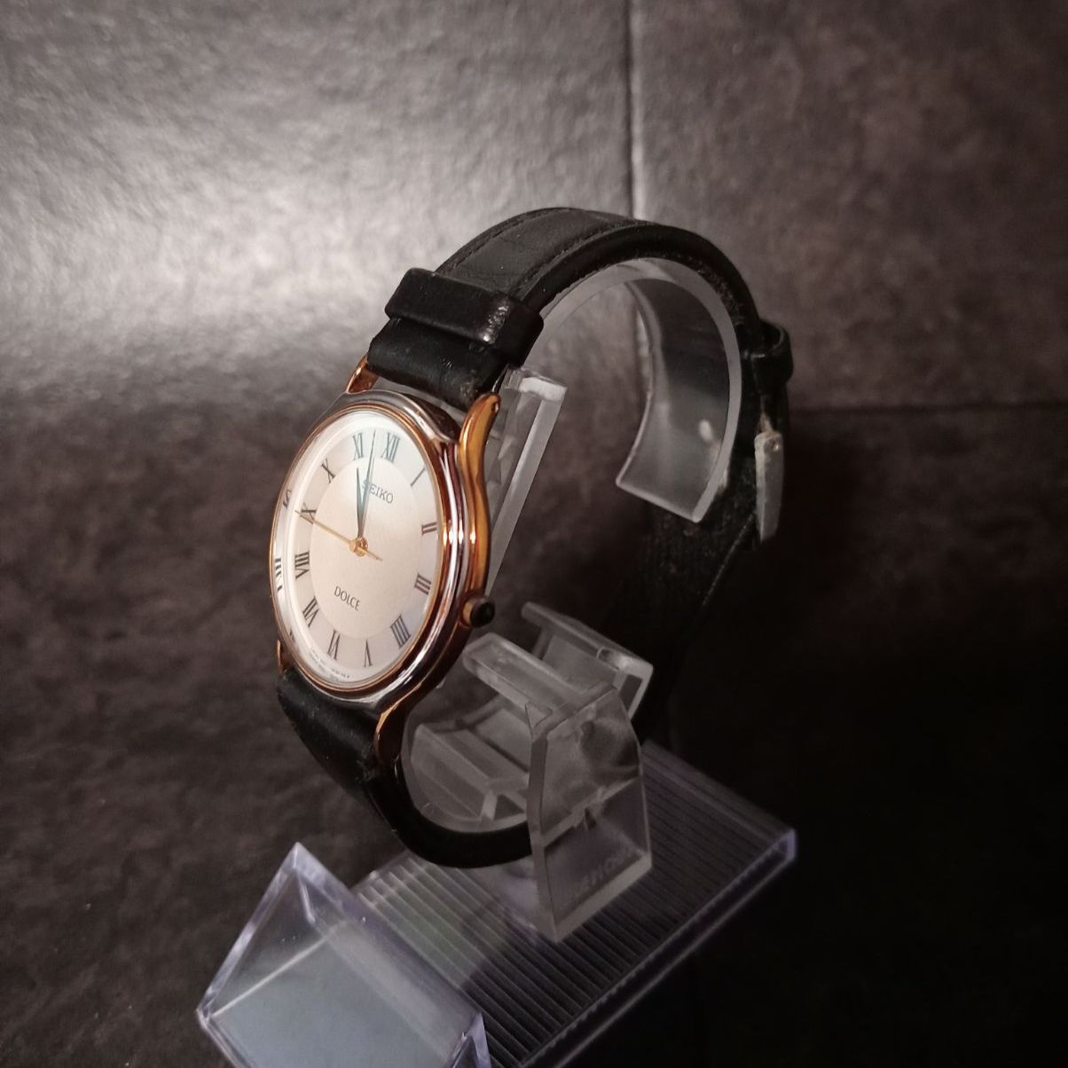 SEIKO セイコー DOLCE ドルチェ 腕時計 5E61-0A20 ゴールド ローマ文字