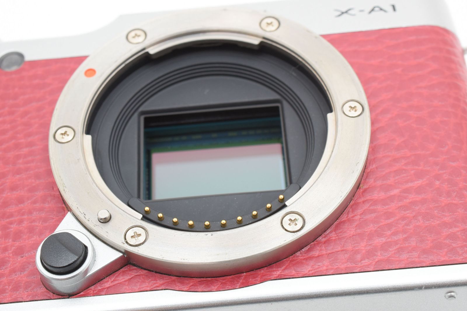 FUJIFILM ミラーレス一眼カメラXA-1 レッド