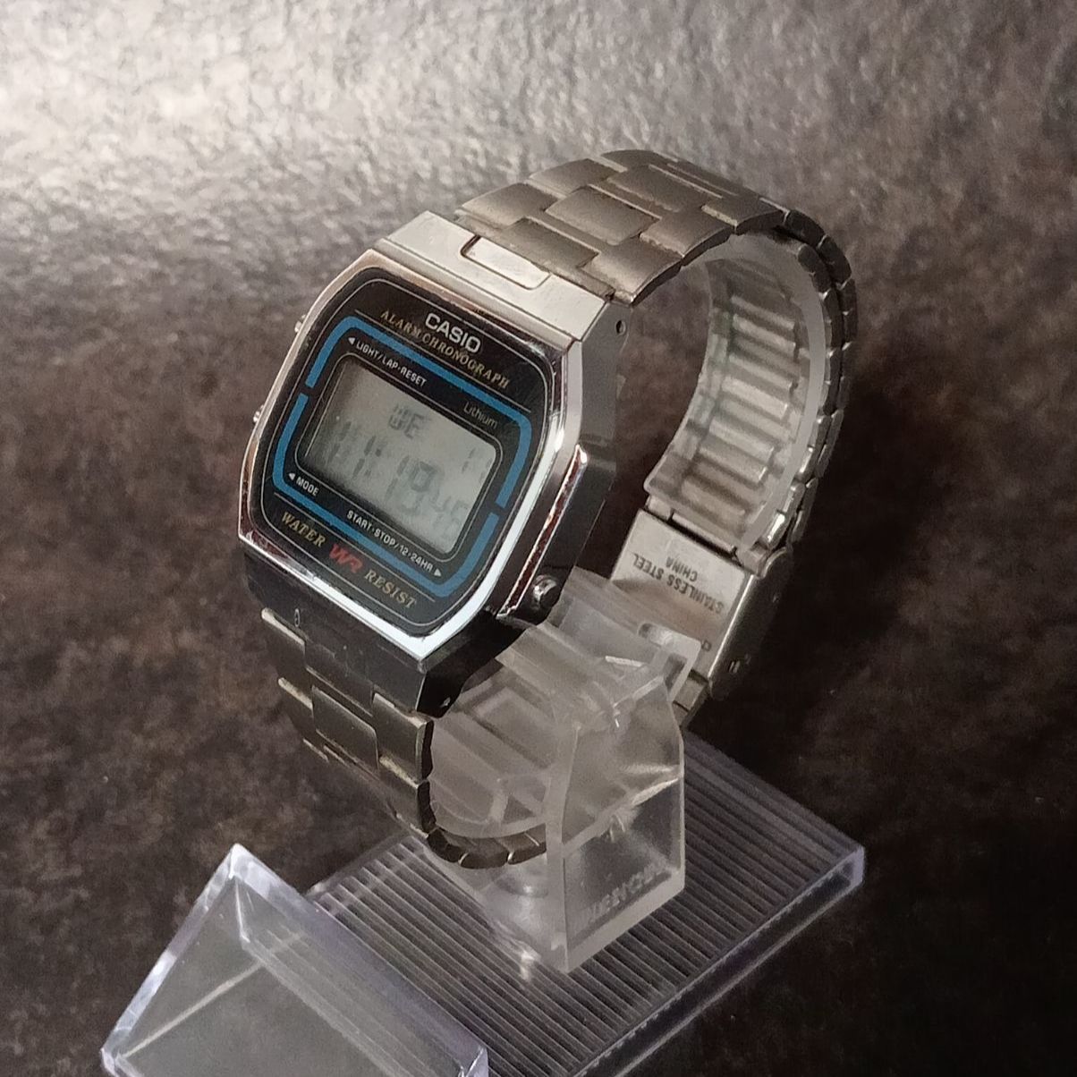 CASIO カシオ A164W チプカシ 腕時計 デジタル シルバー メタルバンド 