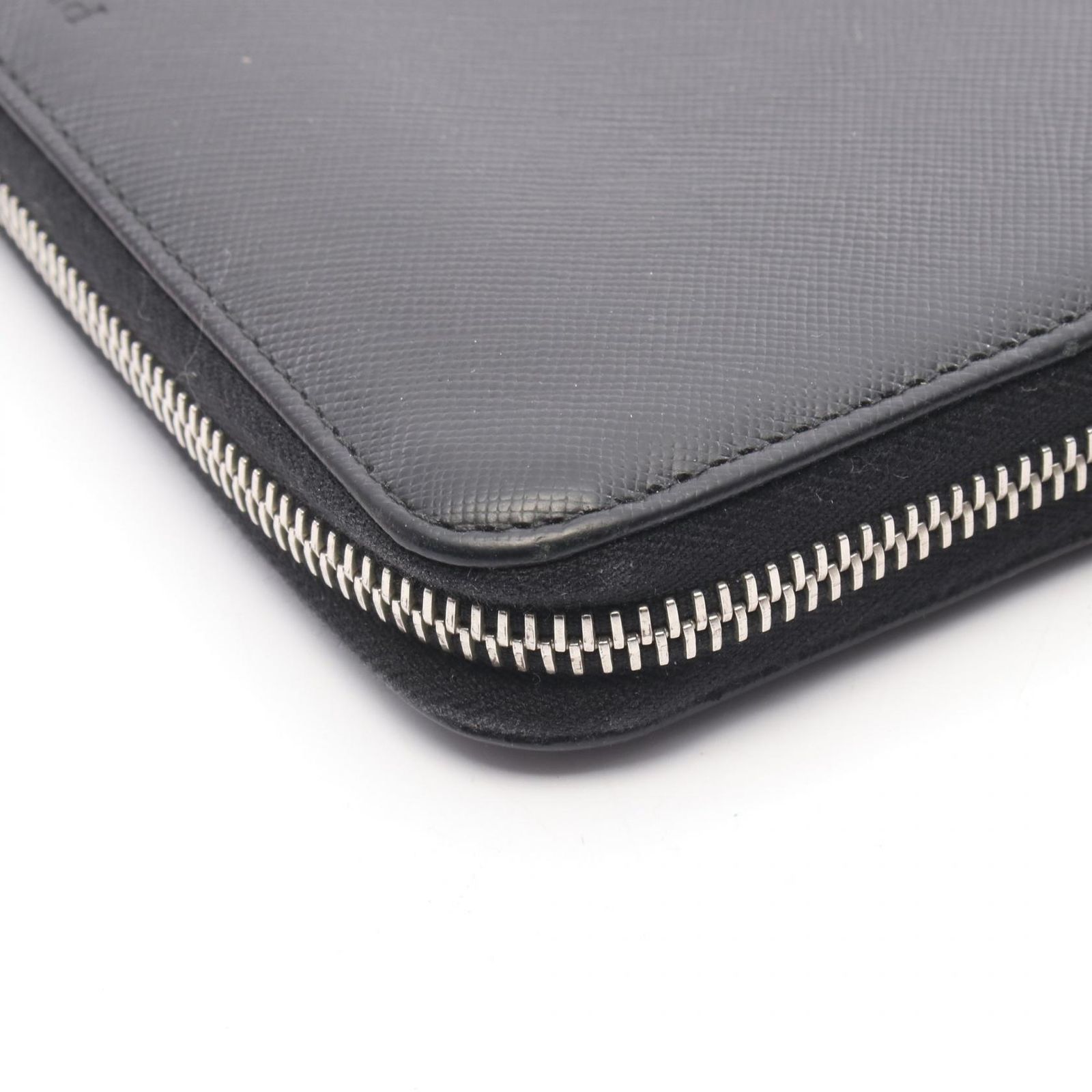 プラダ PRADA ラウンド長財布 SAFFIANO 2M1317 ブラック サフィアーノ