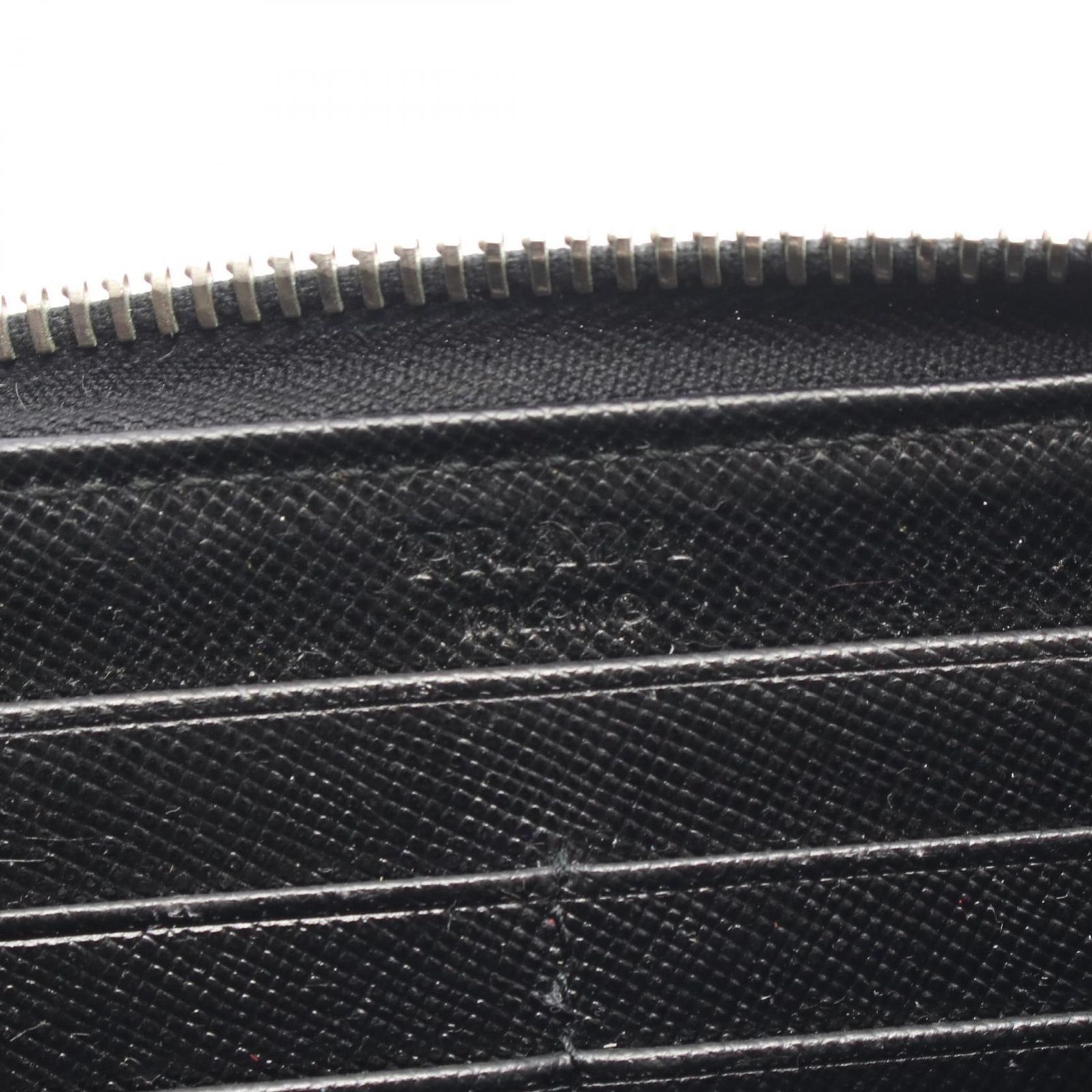 プラダ PRADA ラウンド長財布 SAFFIANO 2M1317 ブラック サフィアーノ 