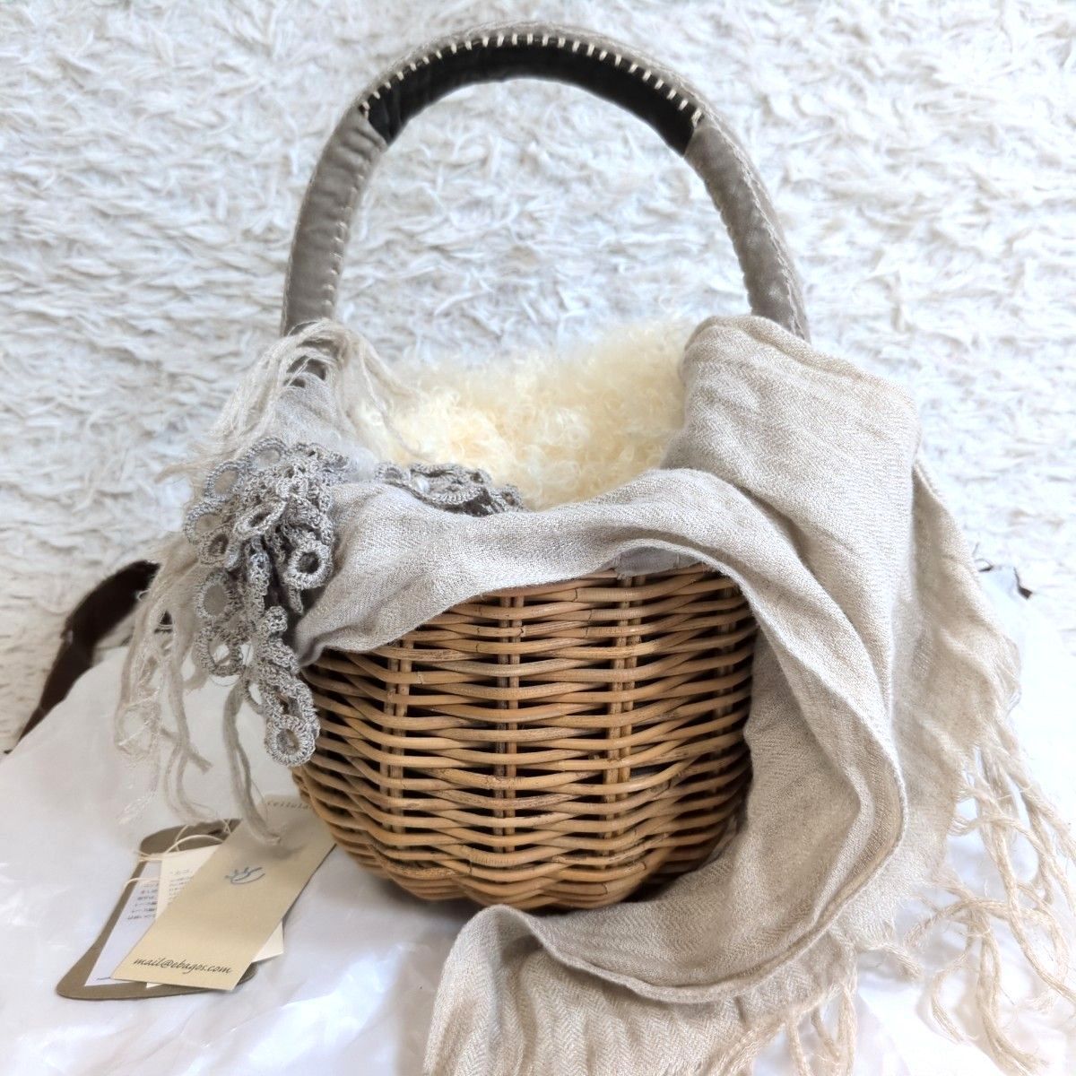 美品✨️ エバゴス ebagos ラビットファー付き 刺繍カゴバッグ 籠 