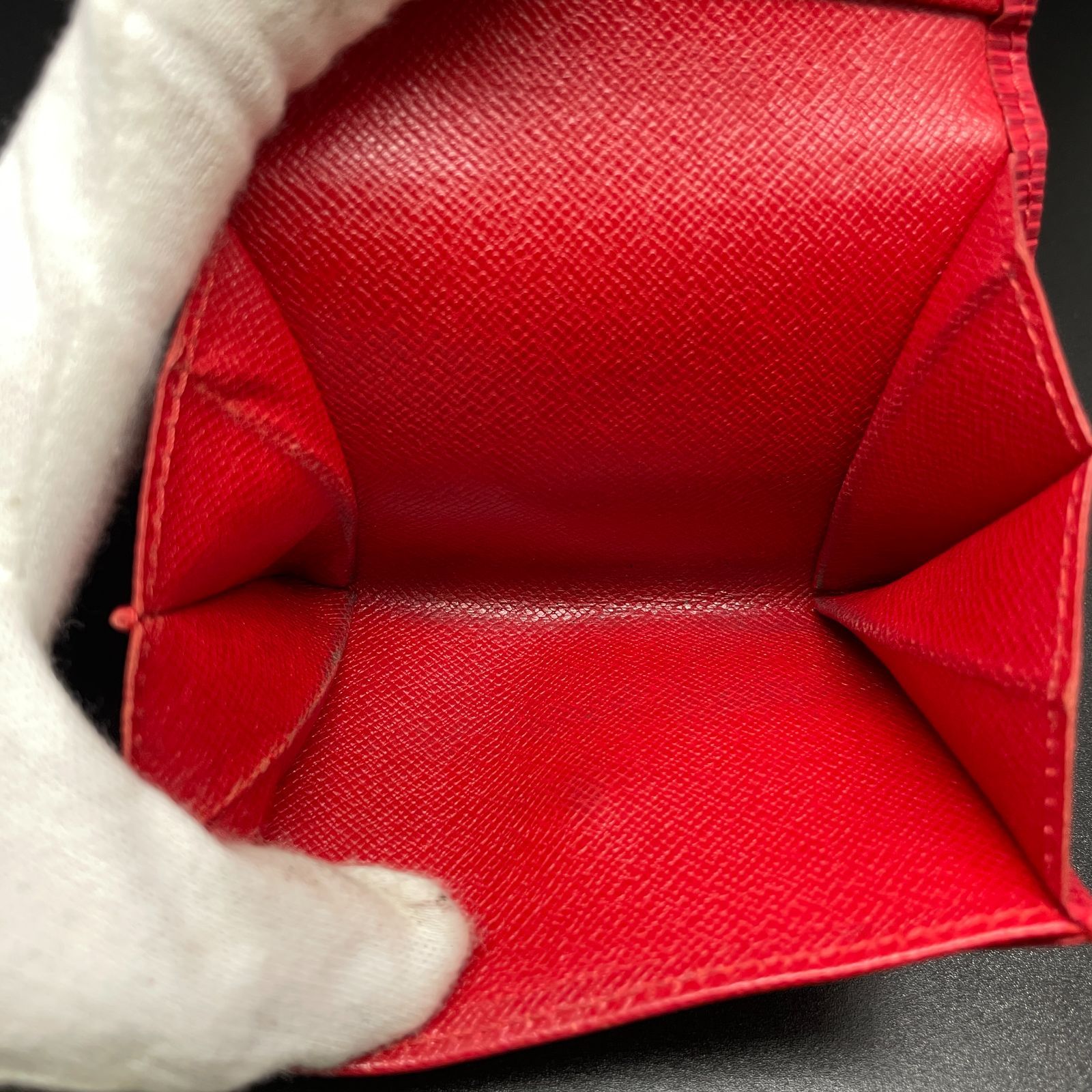 ルイヴィトン エピ コインケース 赤 B26020596 - メルカリ