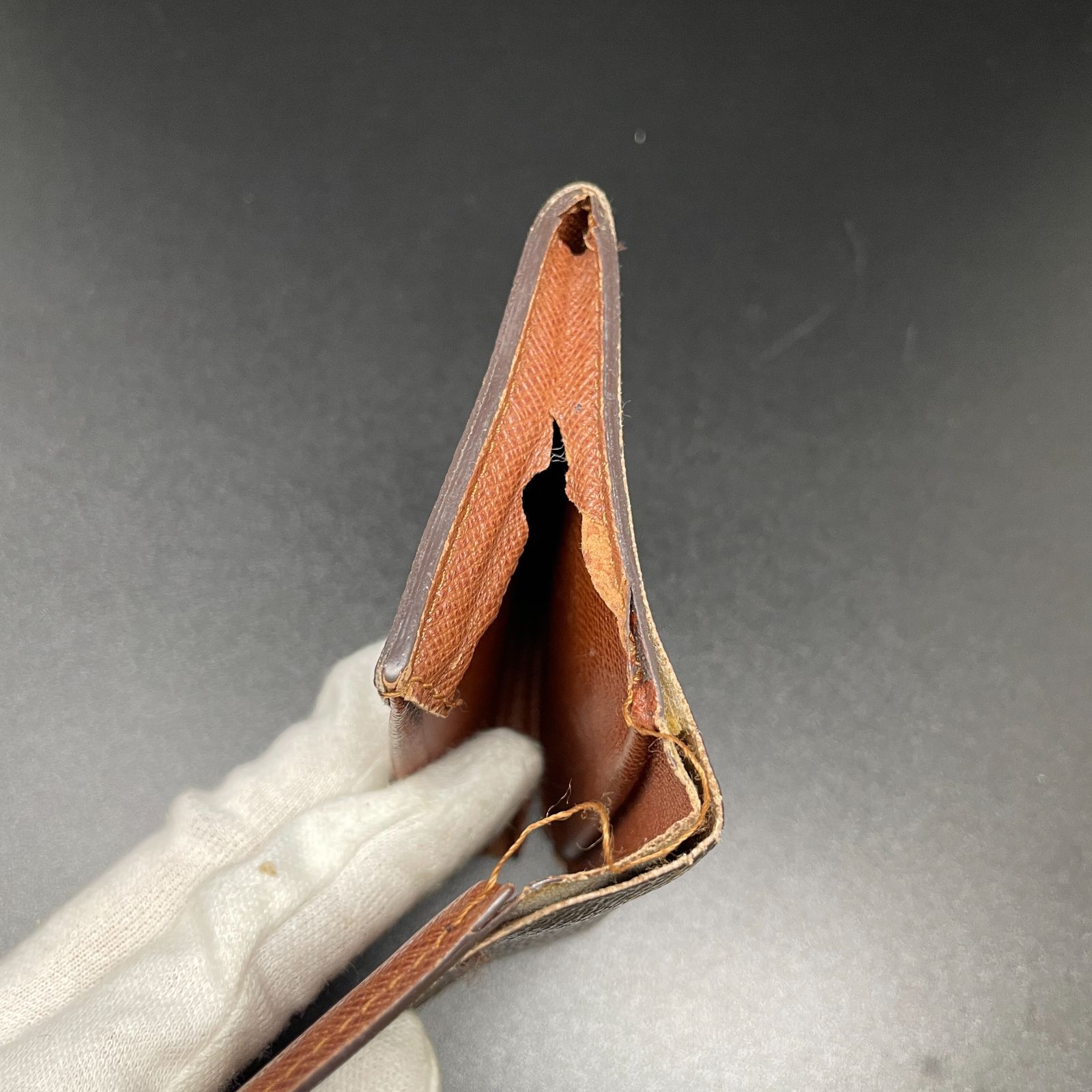 LOUIS VUITTON カードケース 名刺入れ アンヴェロップ カルト ドゥ