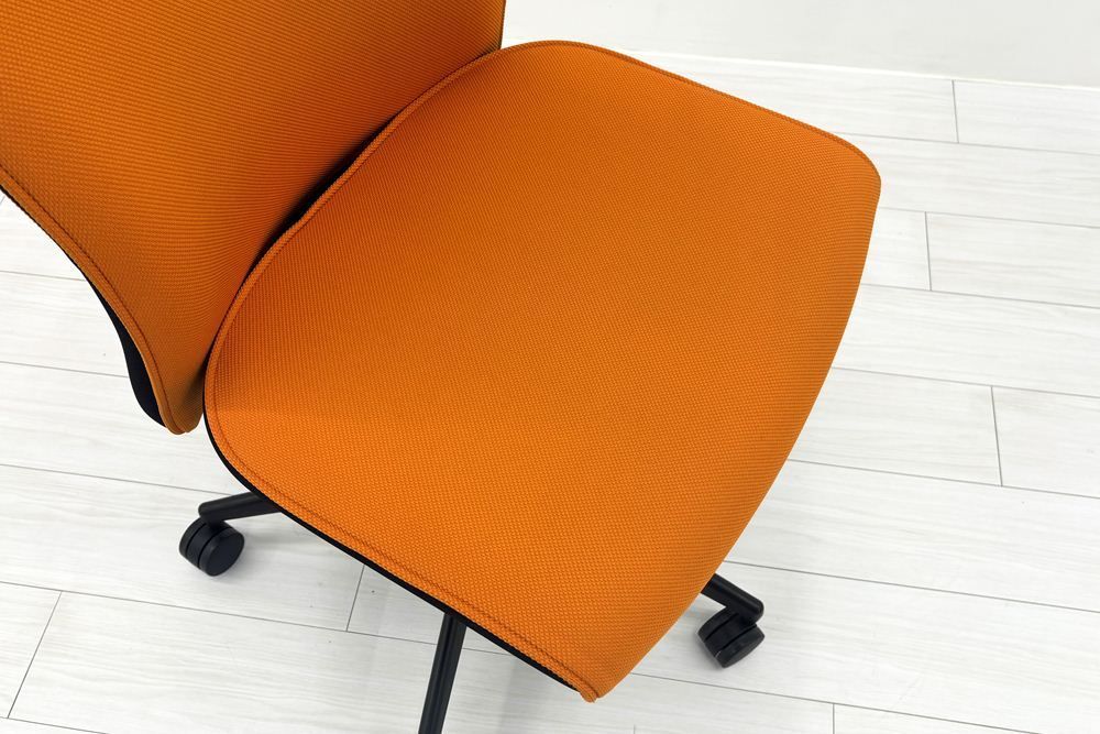 プントチェア ローバック