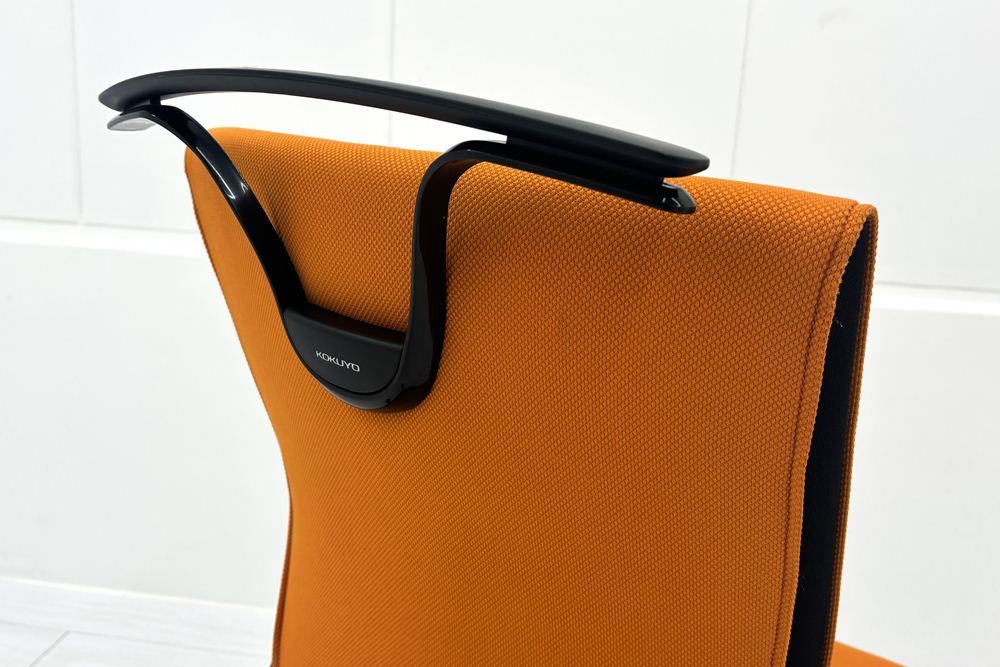  コクヨ プントチェア ローバック 肘無 KOKUYO クッション オフィス家具 オフィスチェア オレンジ A000004178 背もたれ低め オフィスチェア ワークチェア 椅子 チェア