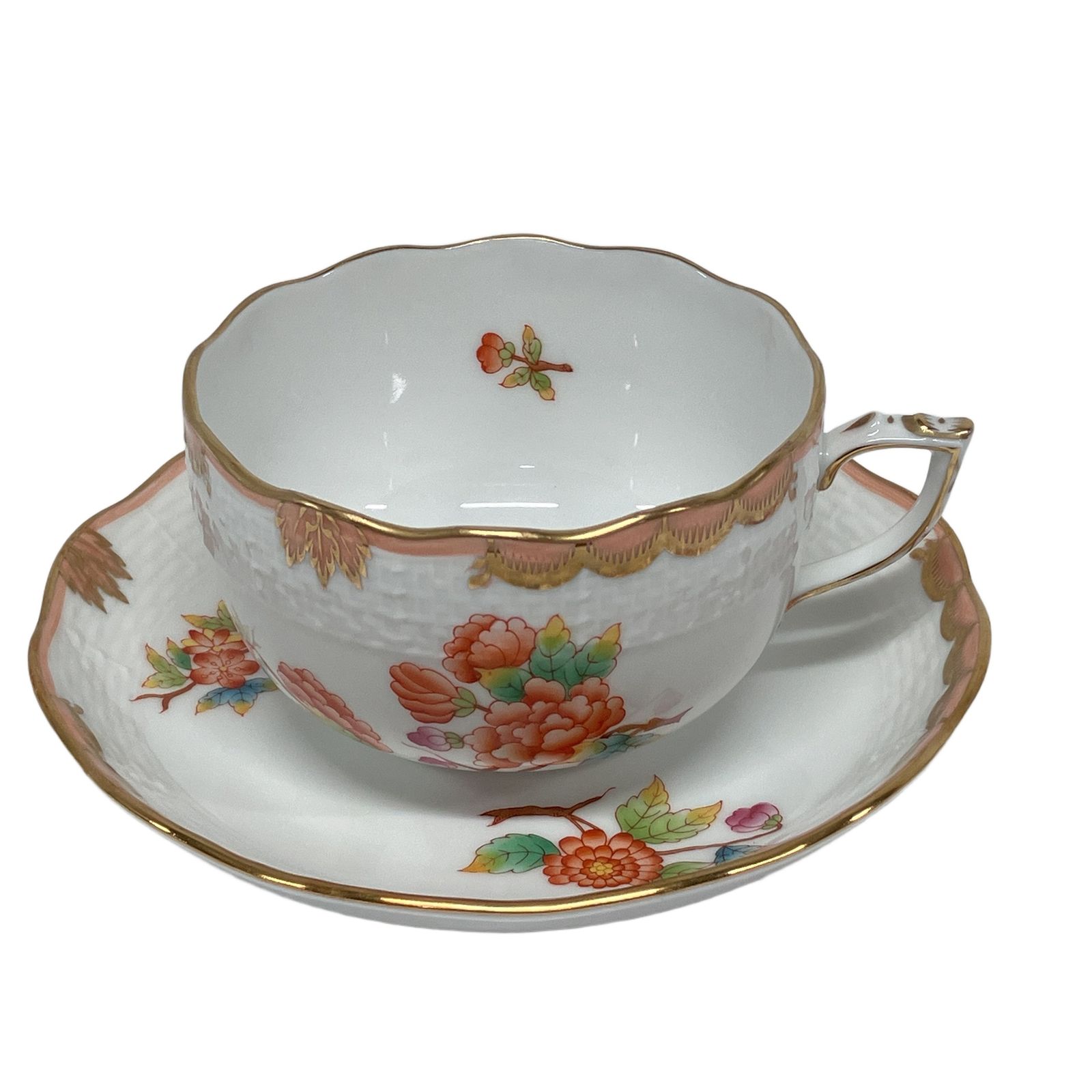 HEREND ヘレンド ヴィクトリアアニバーサリー カップ&ソーサー 金彩 花