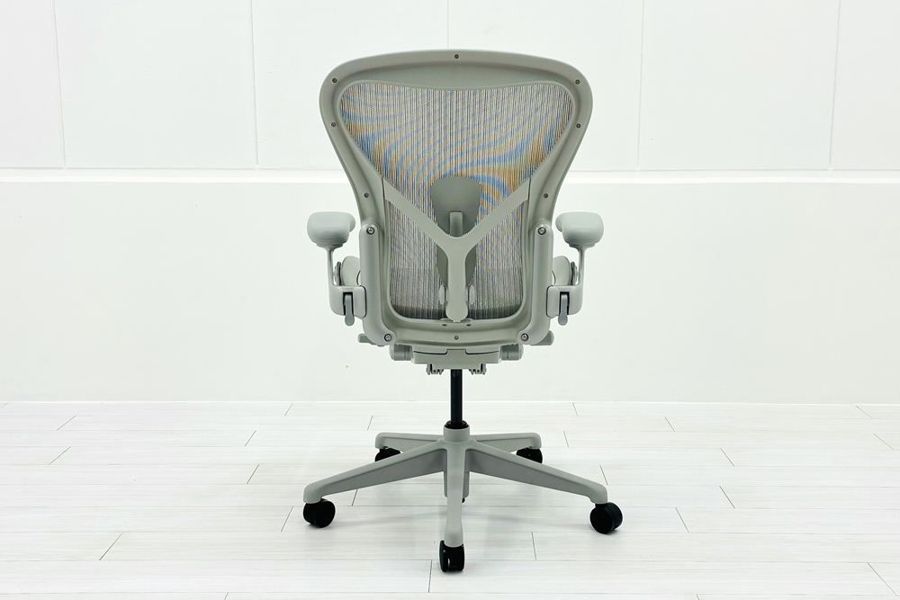 エイロン AERON まとめ売り 未開封未使用品】 ハーマンミラー アーロンチェア リマスタード B