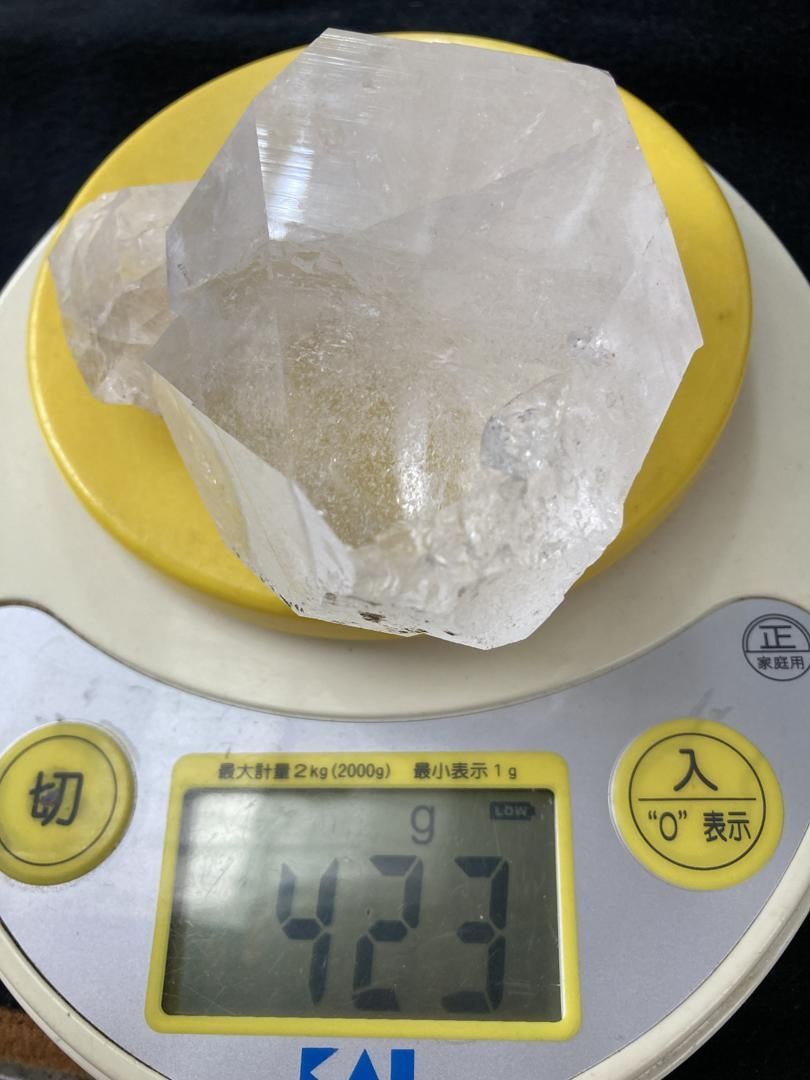  E32512 ヒマラヤ水晶 マニハール産 水晶 ヒマラヤ産 ヒマラヤ水晶 一本剣 原石 天然石 鉱物 パワーストーン クォーツ ミニ棚 置物 インテリア小物