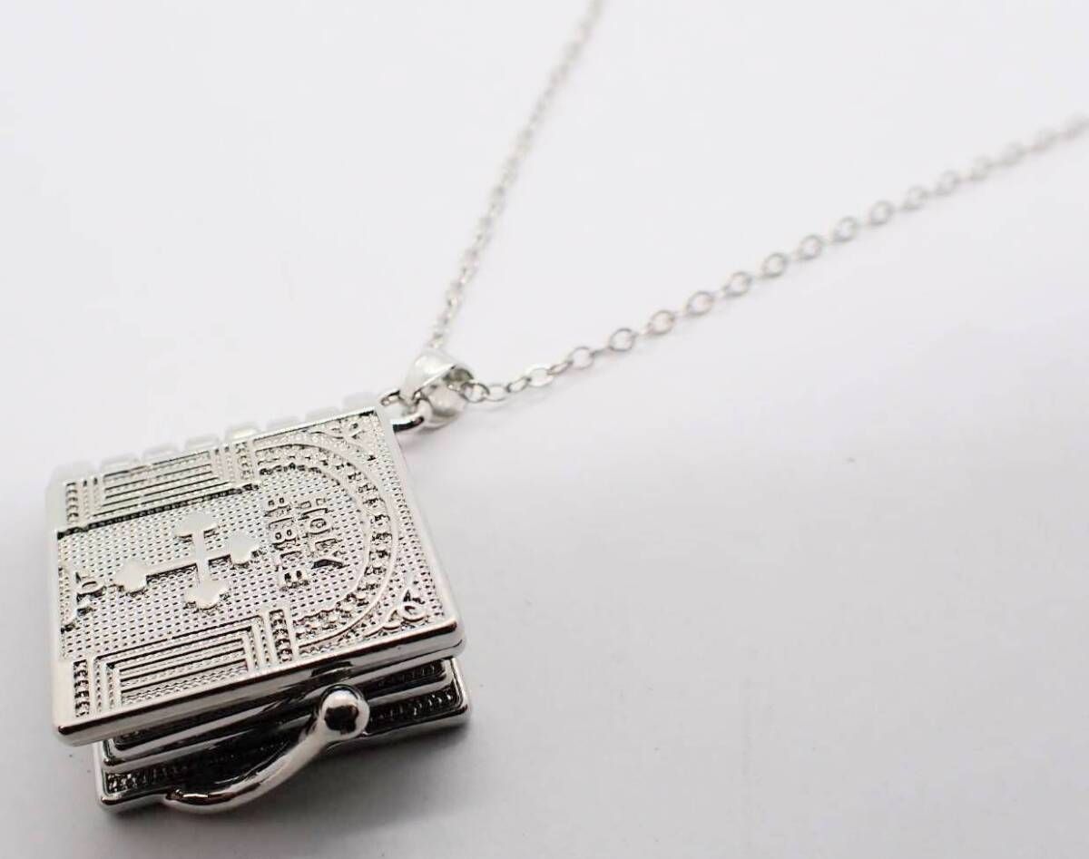 聖書 小 ホーリーバイブル キリスト 本 めくれる シルバー ネックレス