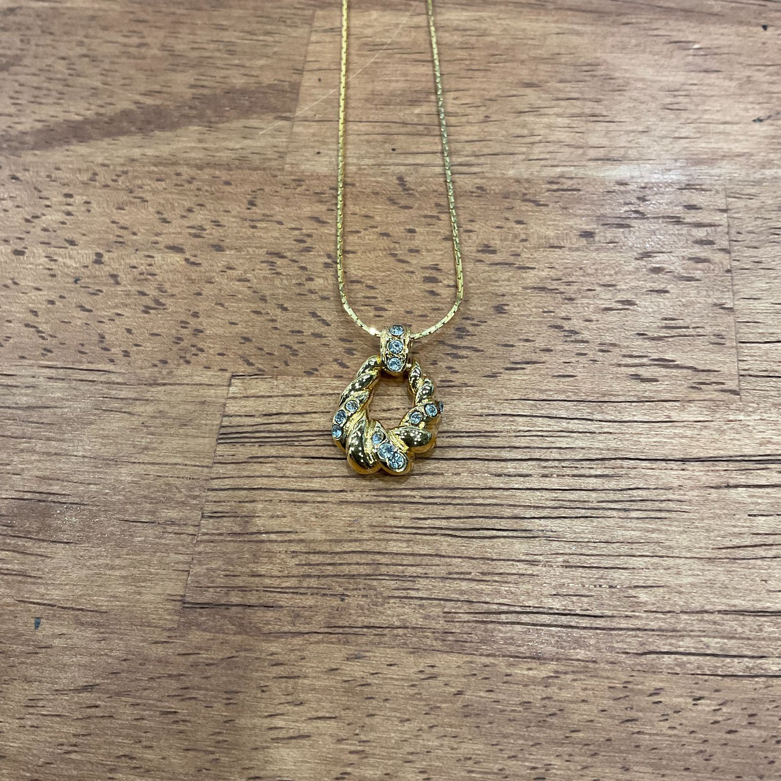 イヴサンローラン ラインストーン ネックレス イヴ・サンローラン YVES SAINT LAURENT YSL ロゴ ラインストーン イヴ