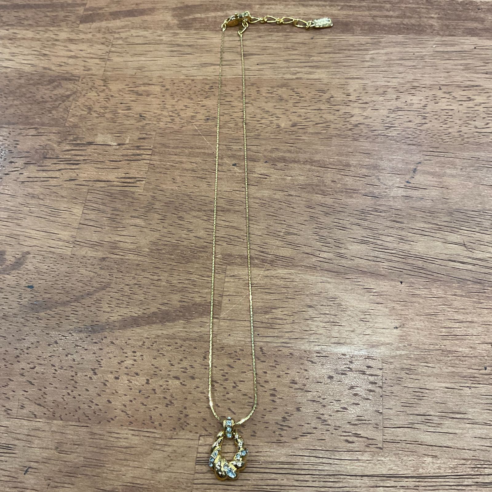 イヴ・サンローラン YVES SAINT LAURENT YSL ロゴ ラインストーン イヴ 