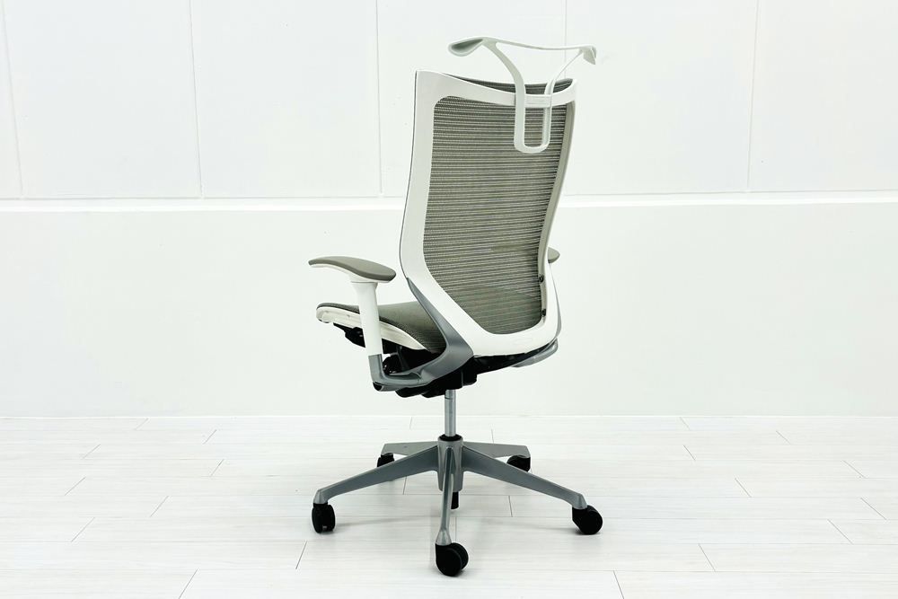 ハンガー付き オフィス家具