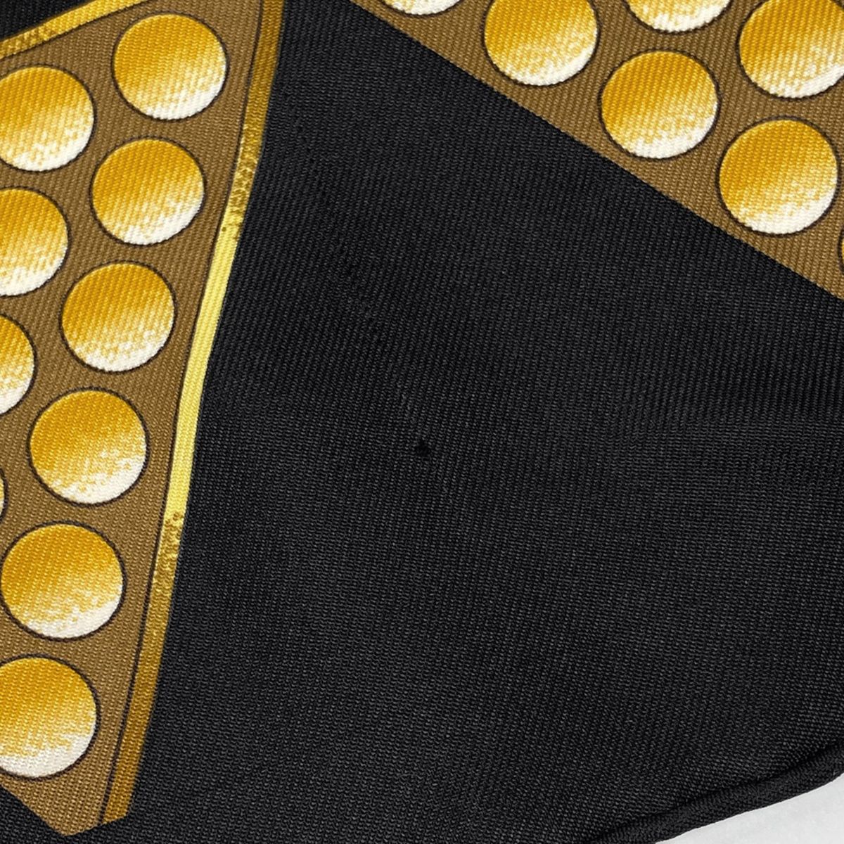 エルメス HERMES カレ 90 L'OR DES CHEFS 首長達の金 スカーフ シルク