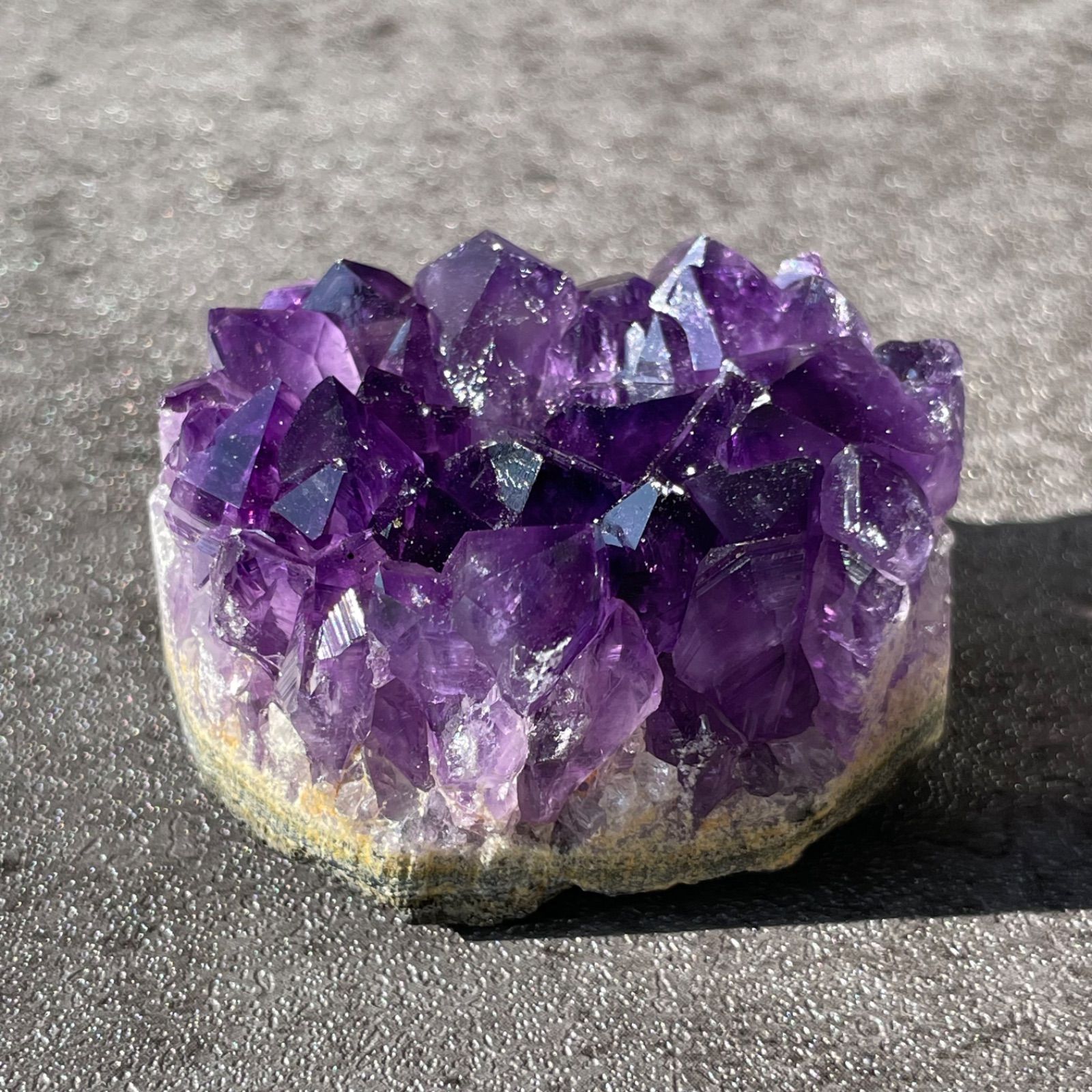 ブラジル産︎Amethyst アメシスト|原石|天然石　パワーストーン　鉱物　gem stone