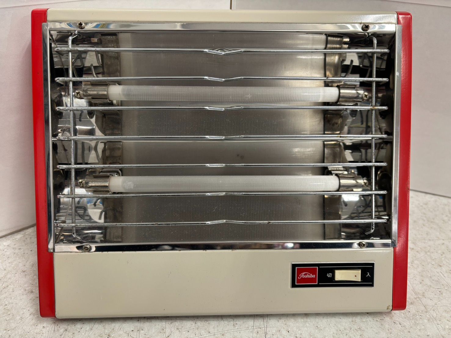 ☆TOSHIBA 東芝 電気ストーブ 昭和レトロ SR-410 - メルカリ