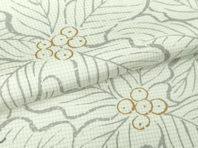 平和屋着物●極上　本場縞大島紬　白大島　訪問着　南天草葉文　金彩　逸品　未使用　DZAB4353kh6 平和屋着物○本場大島紬 白大島 9マルキ 流水草花文 正絹 逸品 未使用