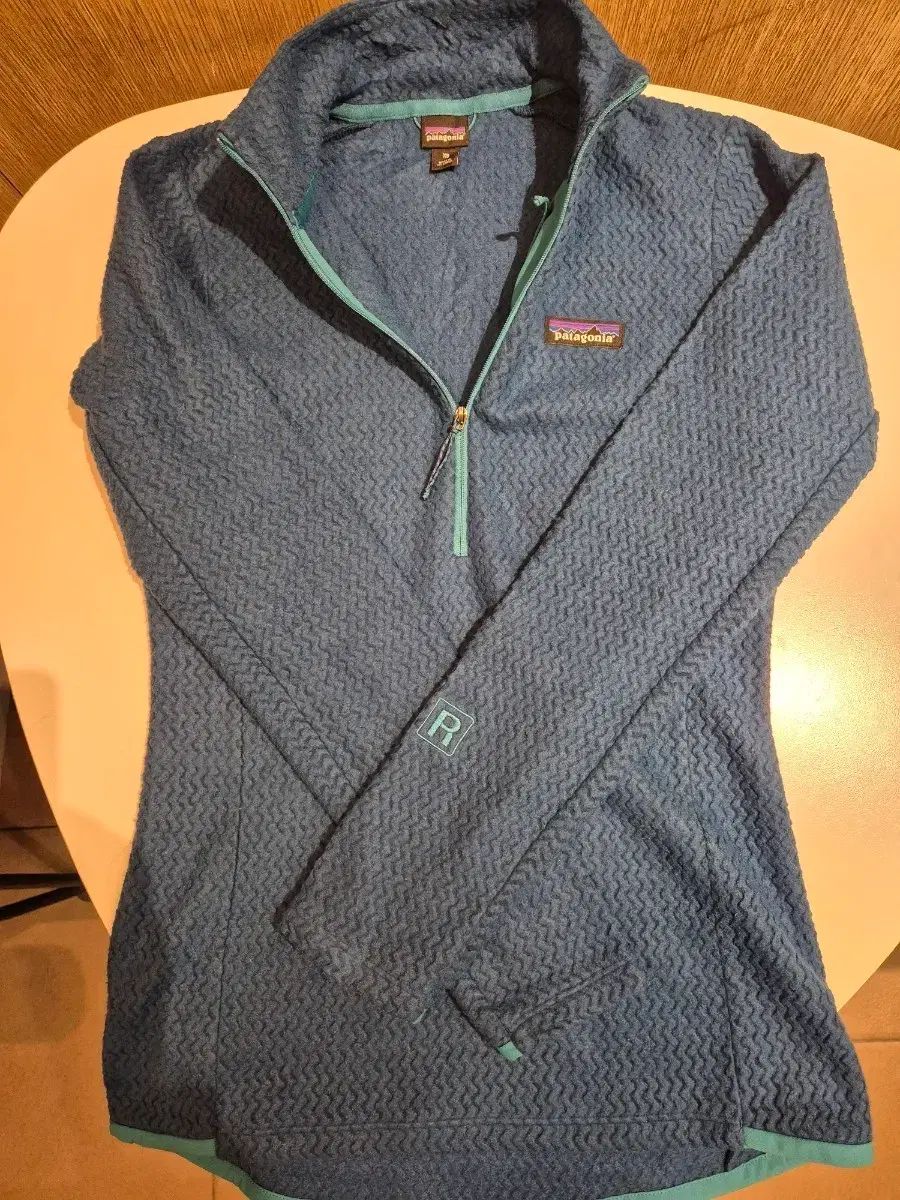 パタゴニア レディース R 1 エア ジップ ネック プルオーバー フリース xs 90 95 内