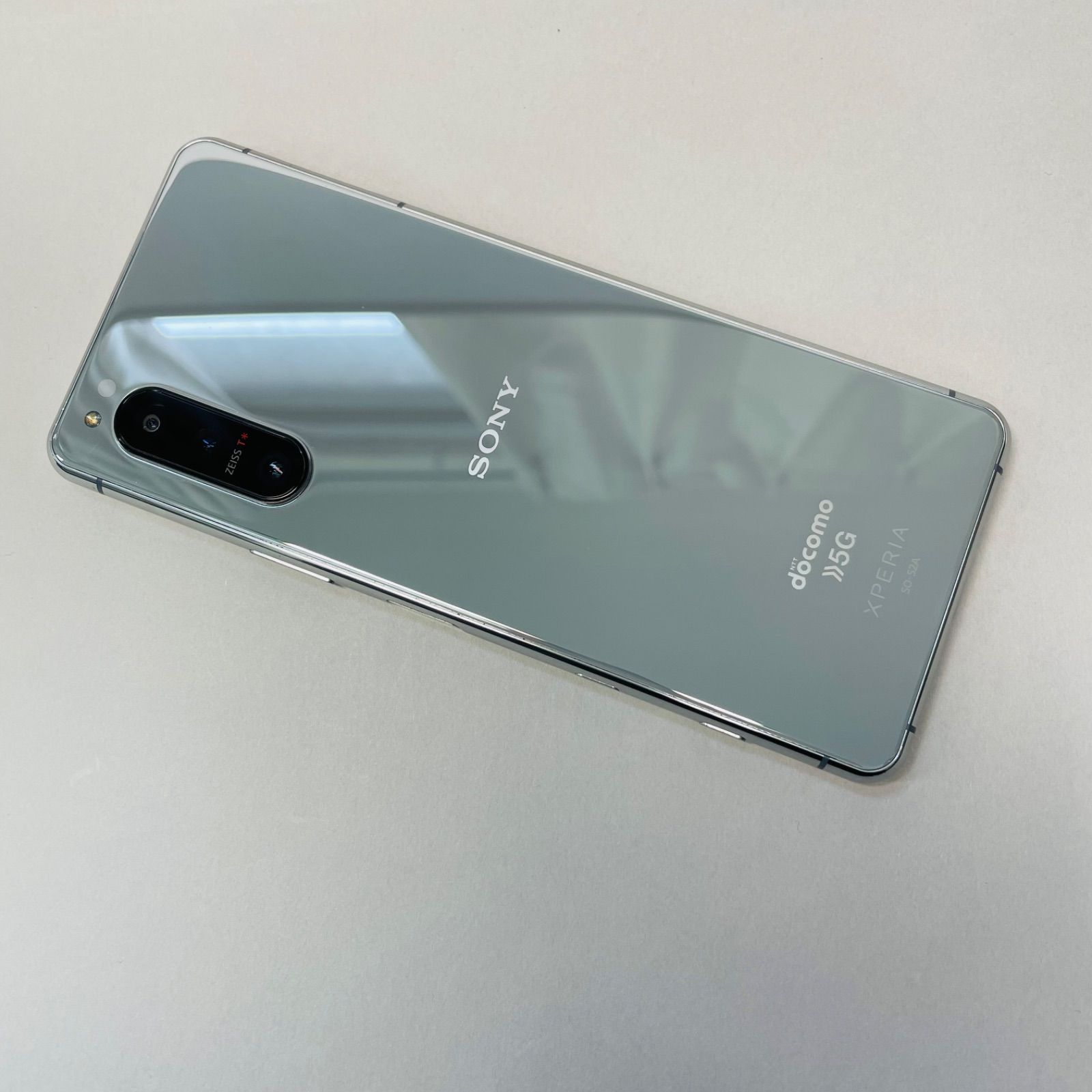 【キズあり品】SH-54B/AQUOS sense6/356655111416955 AQUOS sense6 SH-54B Unlocked Phone SIMフリー32196