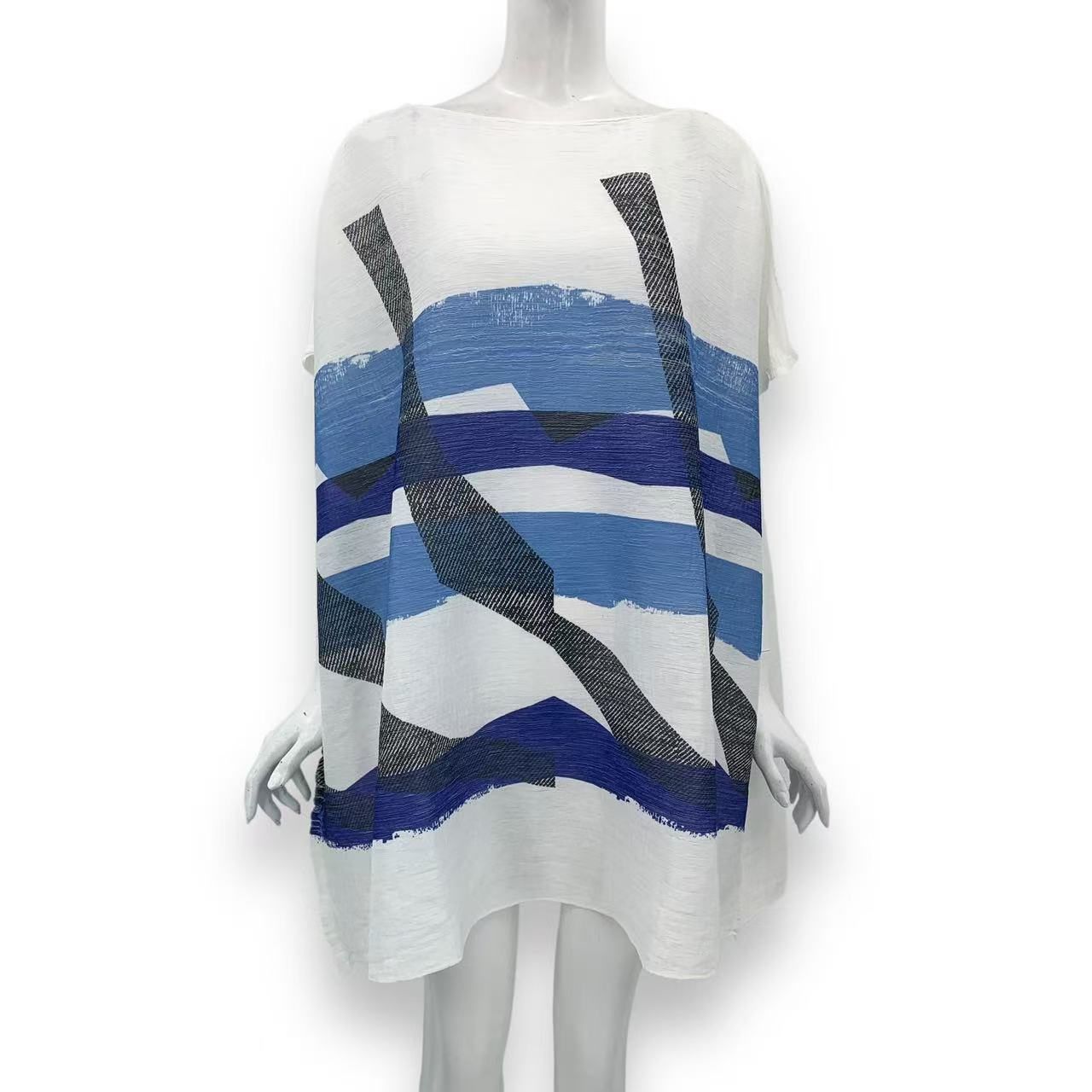 未使用品 me ISSEY MIYAKE ミー イッセイミヤケ ワンピース 総柄 